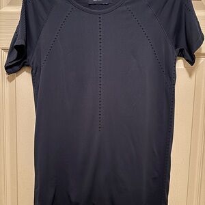 Athleta Navy Short Sleeve Workout shirt